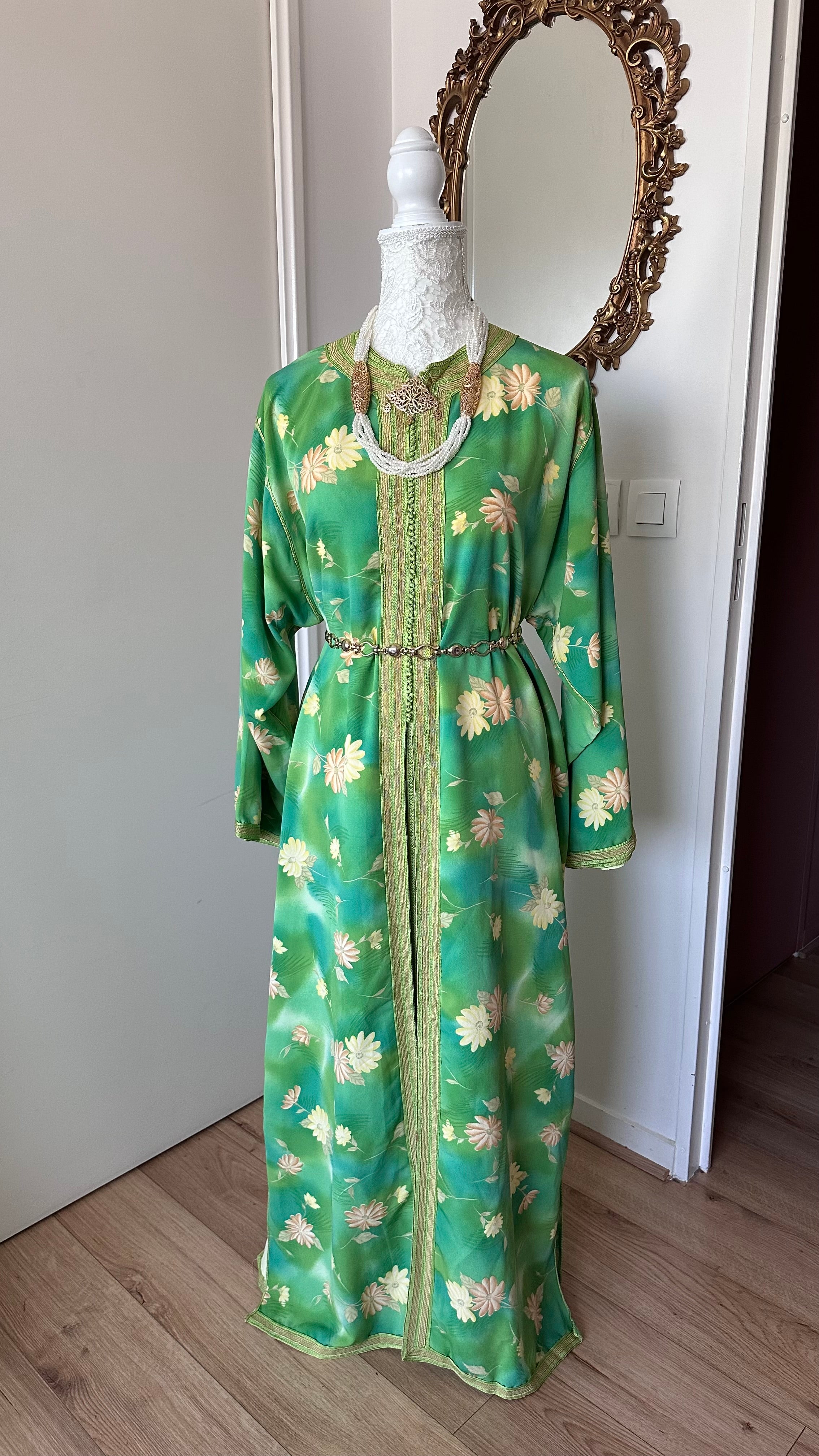 Takchita vintage verte fleurie – Réf. TAK-013