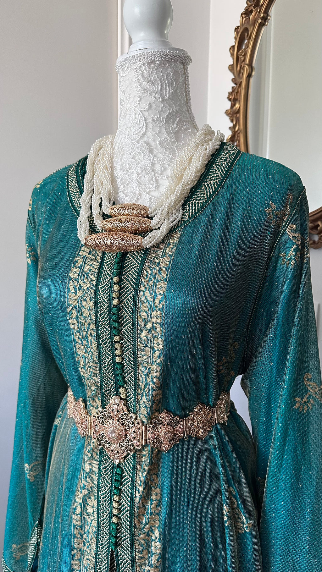 Takchita marocaine vintage vert émeraude – Réf. TAK-151