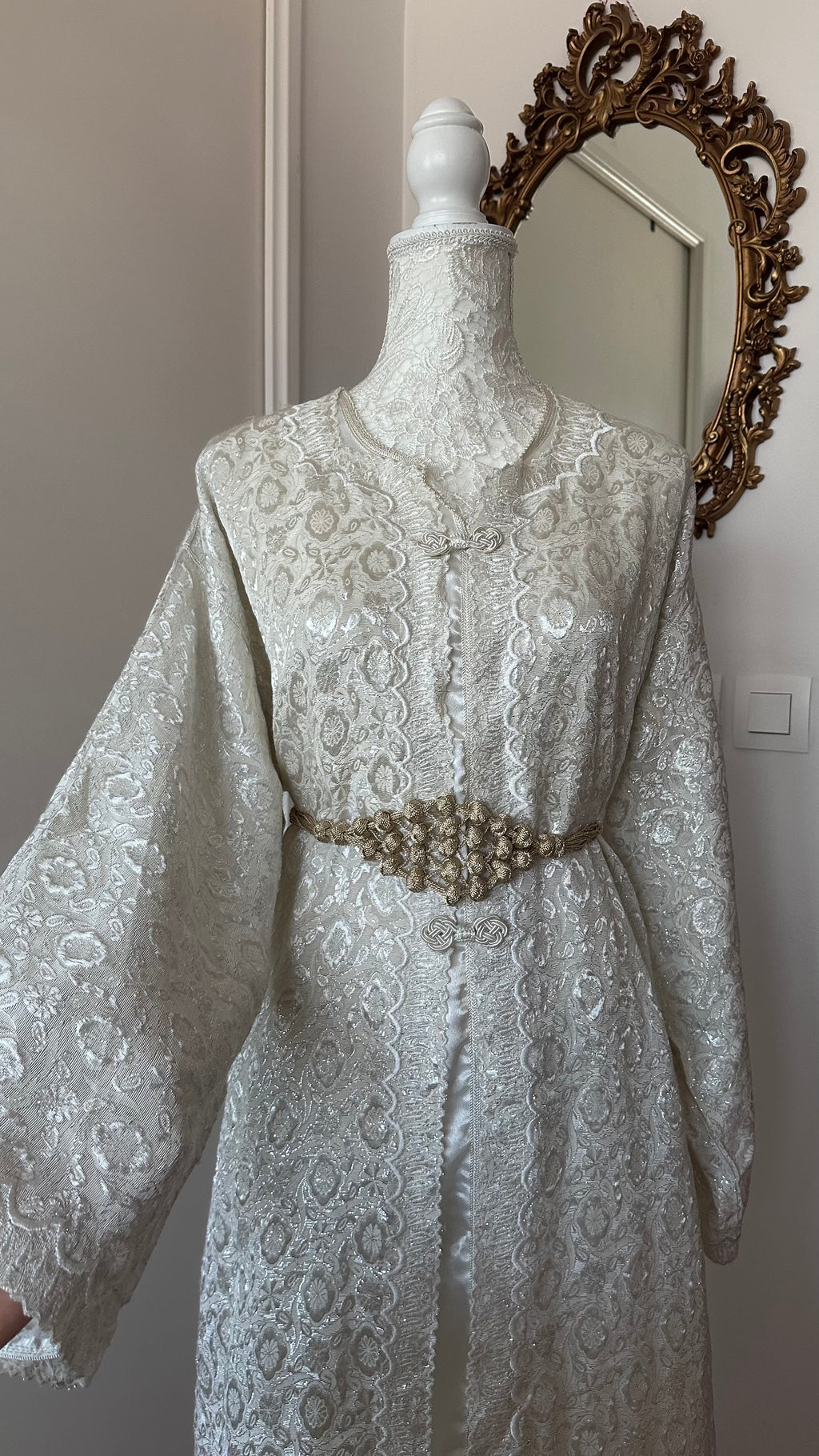 Takchita vintage blanche - TAK-090