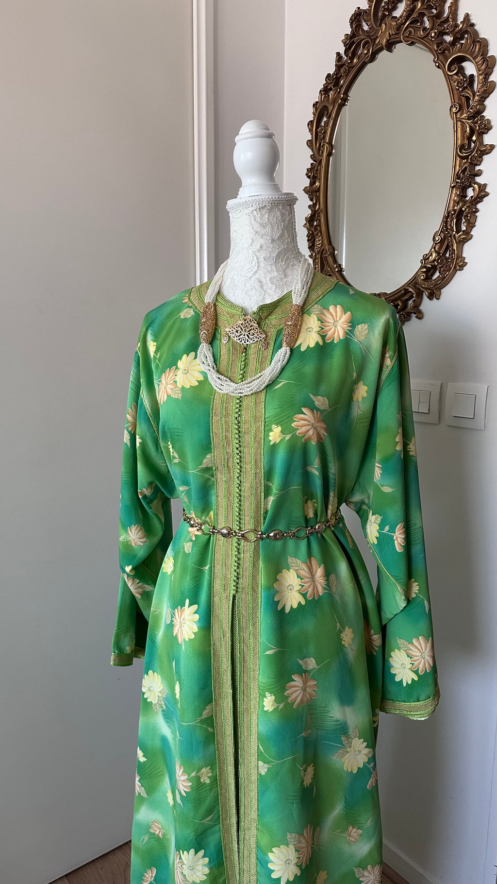 Takchita vintage verte fleurie – Réf. TAK-013