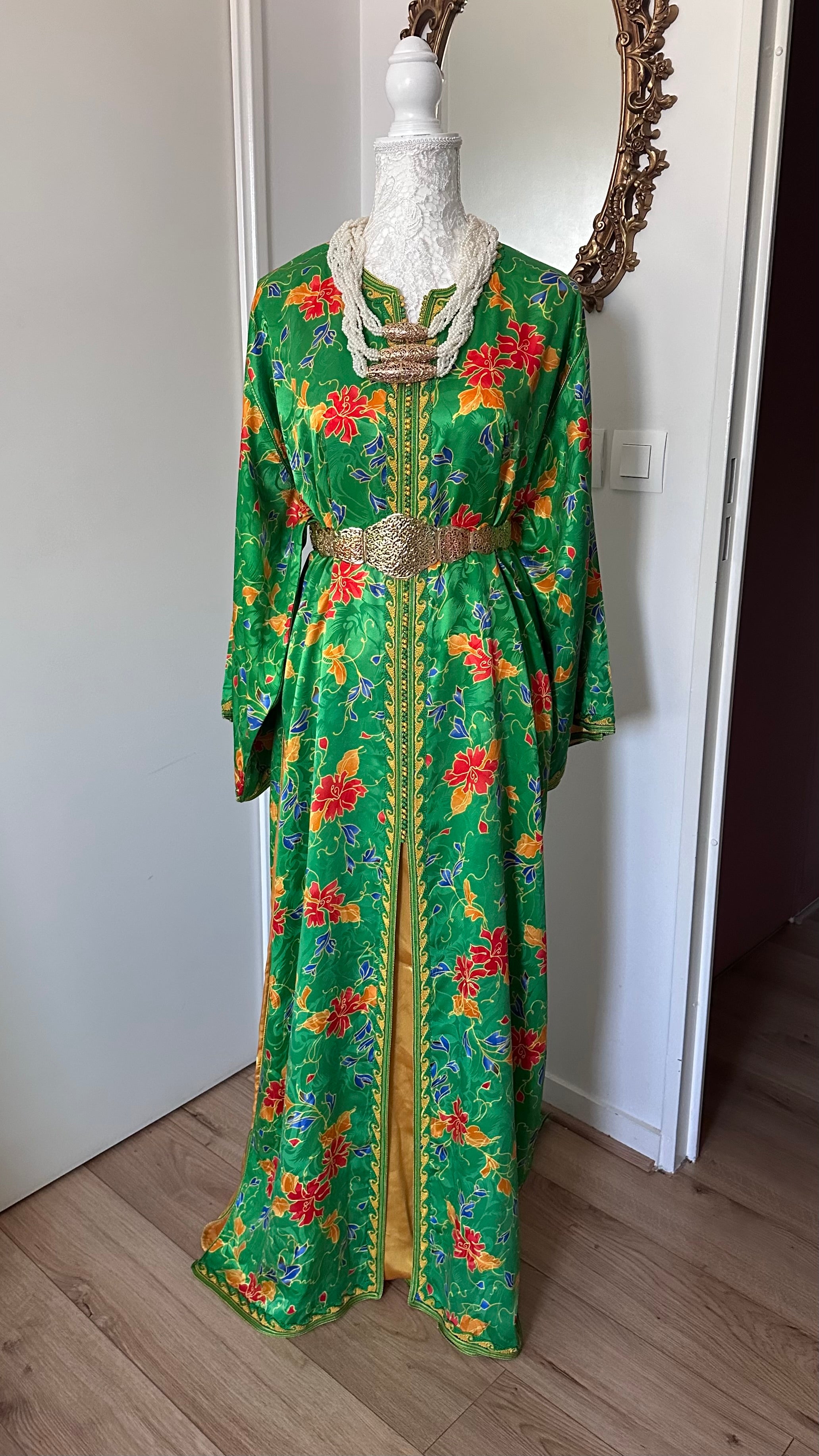 Takchita vintage verte fleurie – Réf. TAK-121