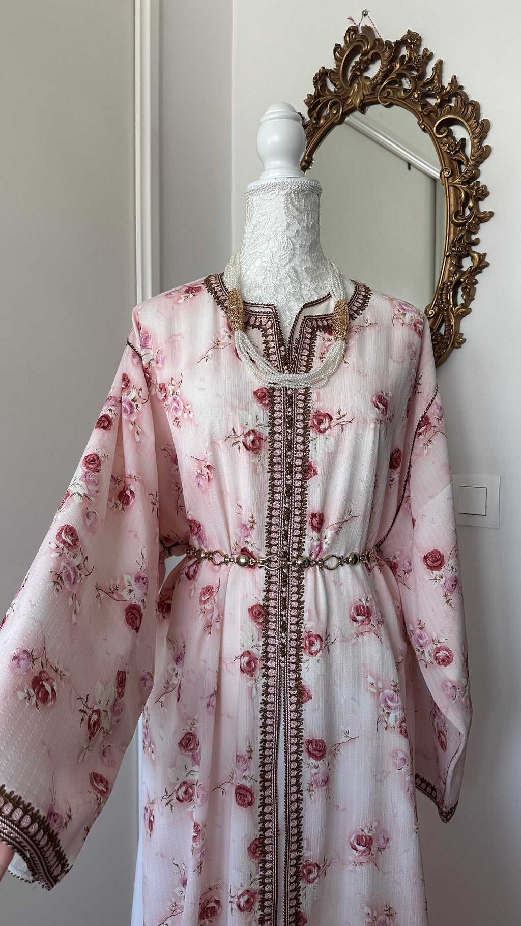 Takchita vintage rose fleurie – Réf. TAK-011