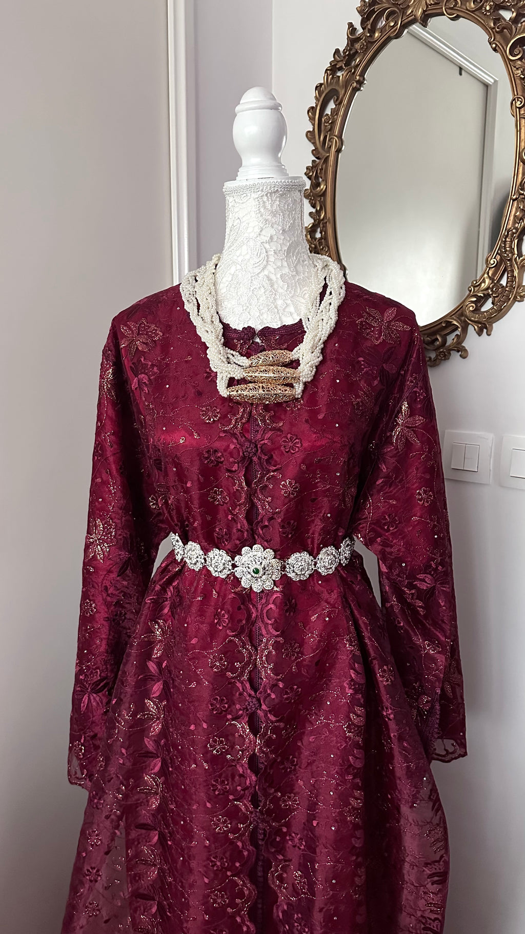 Takchita vintage bordeaux – Réf. TAK-120