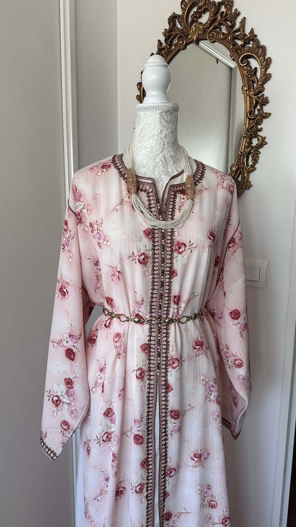 Takchita vintage rose fleurie – Réf. TAK-011