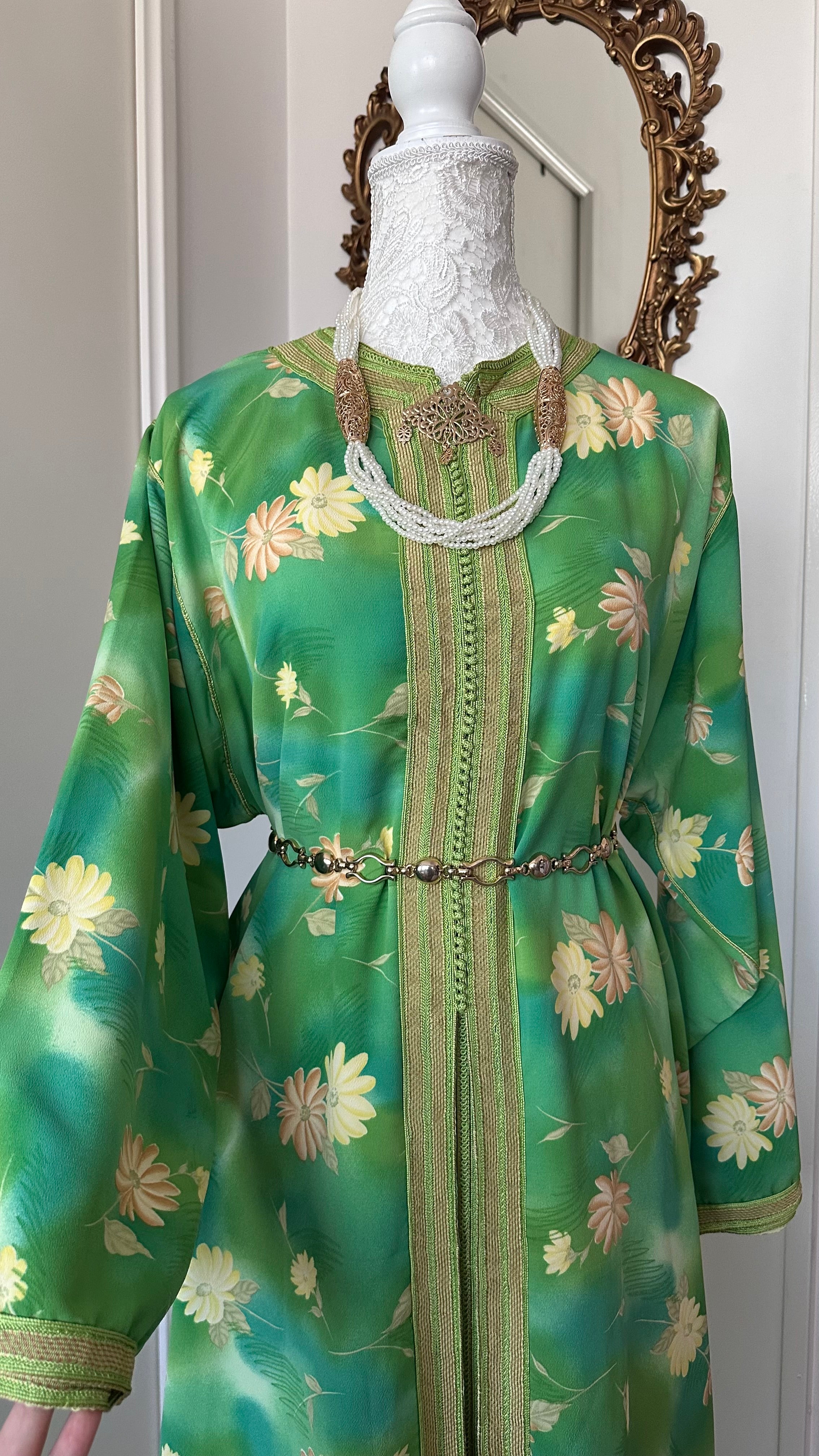 Takchita vintage verte fleurie – Réf. TAK-013