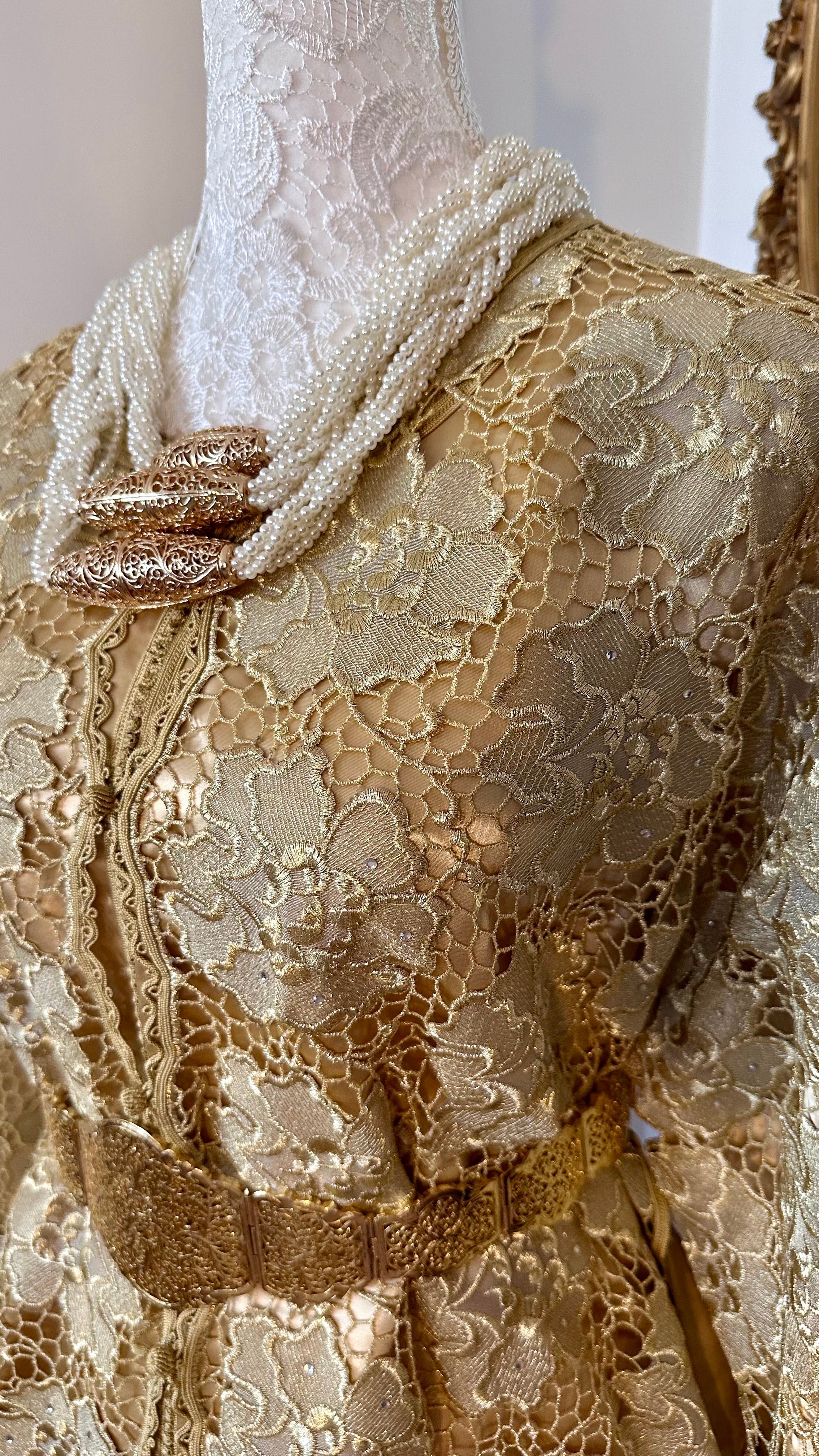 Takchita vintage doré – Réf. TAK-152