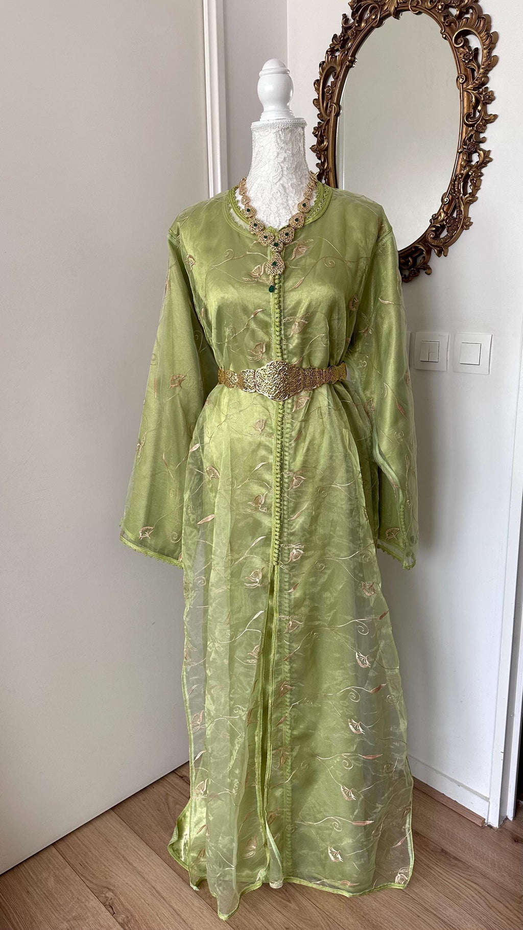 Takchita vintage en organza verte pistache – TAK-101 - photo 5