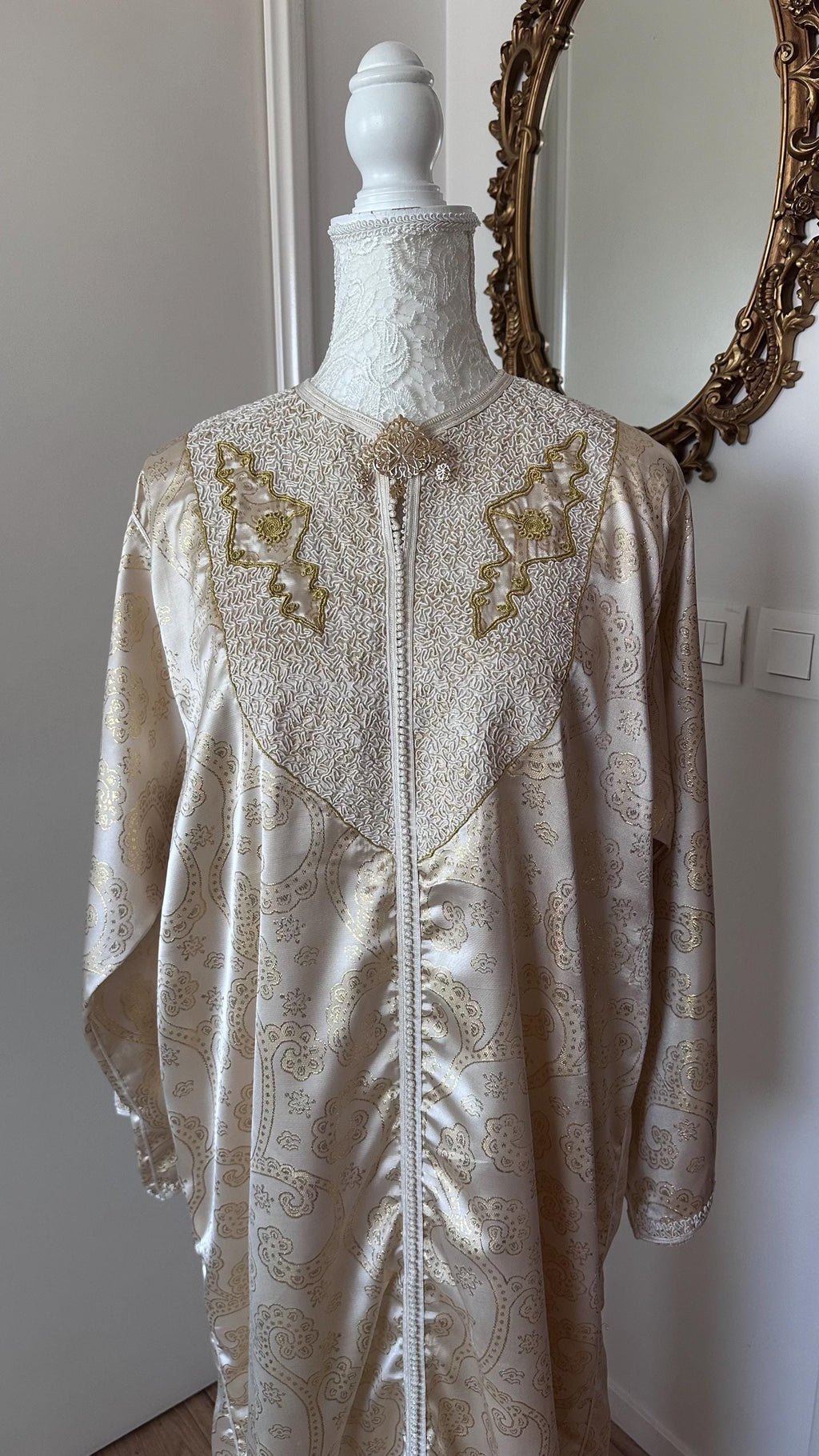 Kmiss marocain vintage en satin ivoire – KMS-001 - photo 3