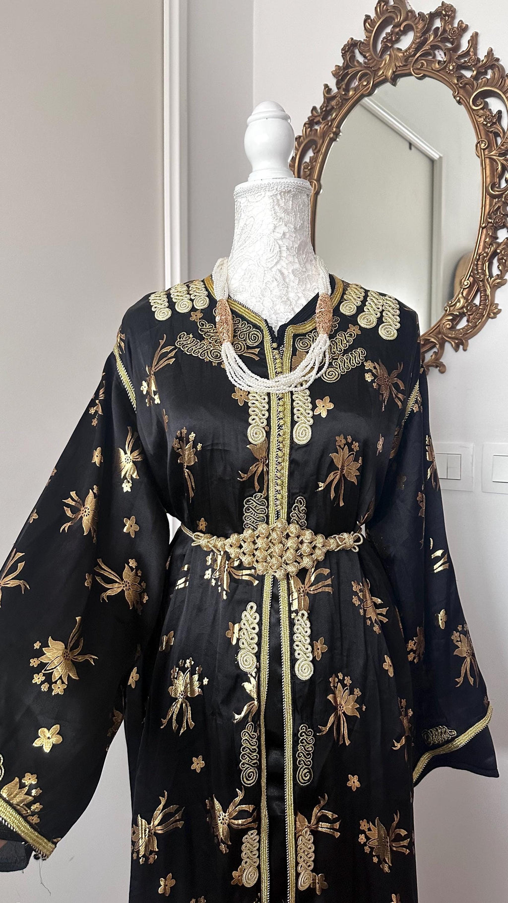Takchita marocaine vintage noir et doré – TAK-113 - photo 1